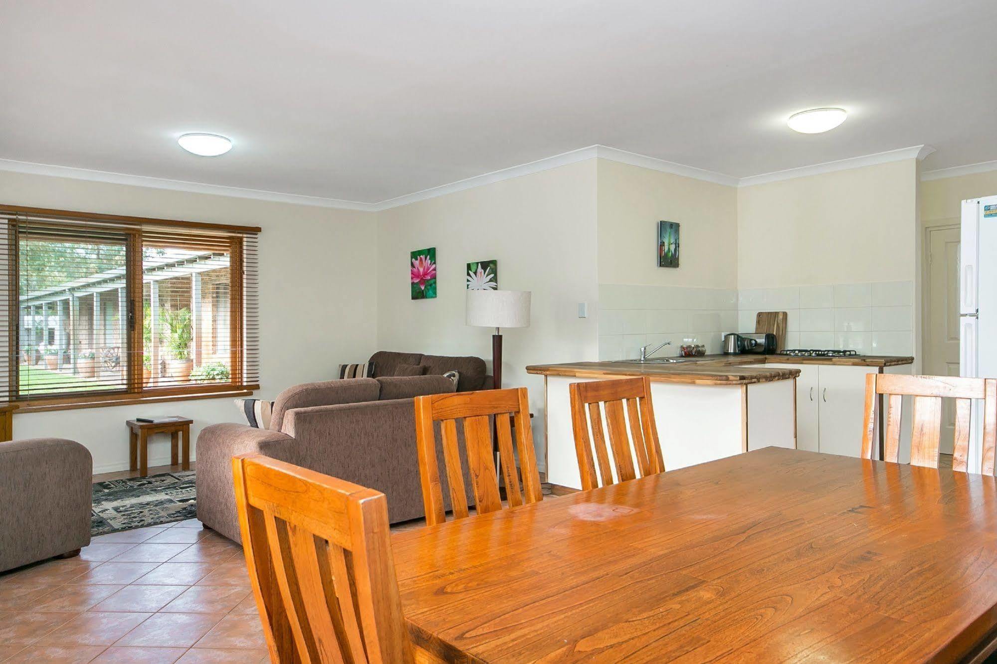 Coranda Lodge Armadale Ngoại thất bức ảnh