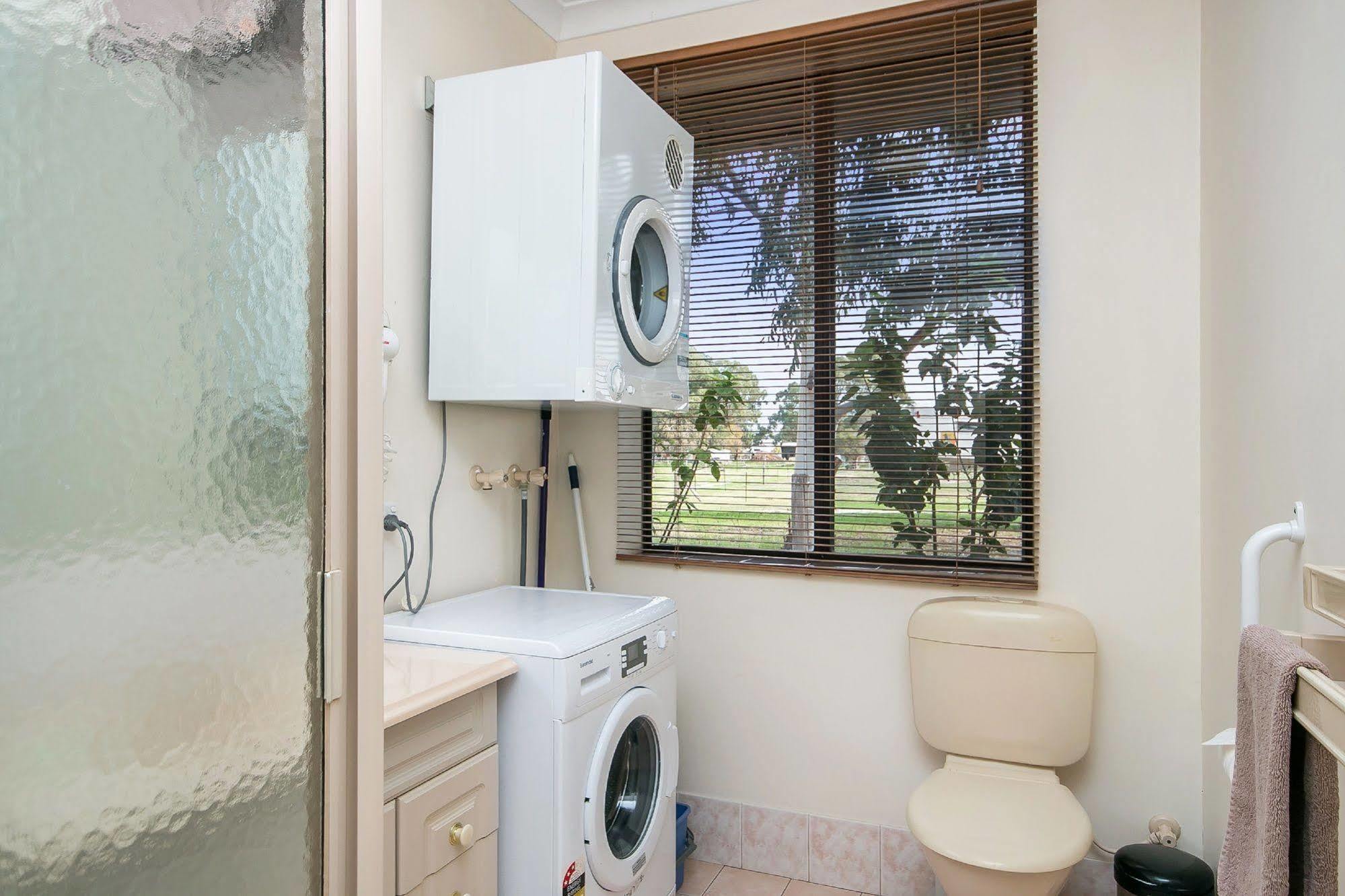 Coranda Lodge Armadale Ngoại thất bức ảnh