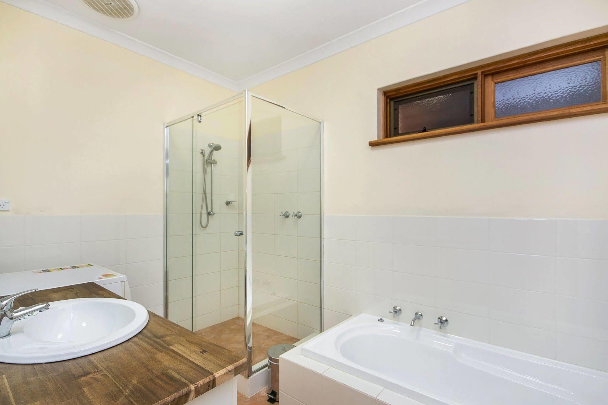 Coranda Lodge Armadale Ngoại thất bức ảnh