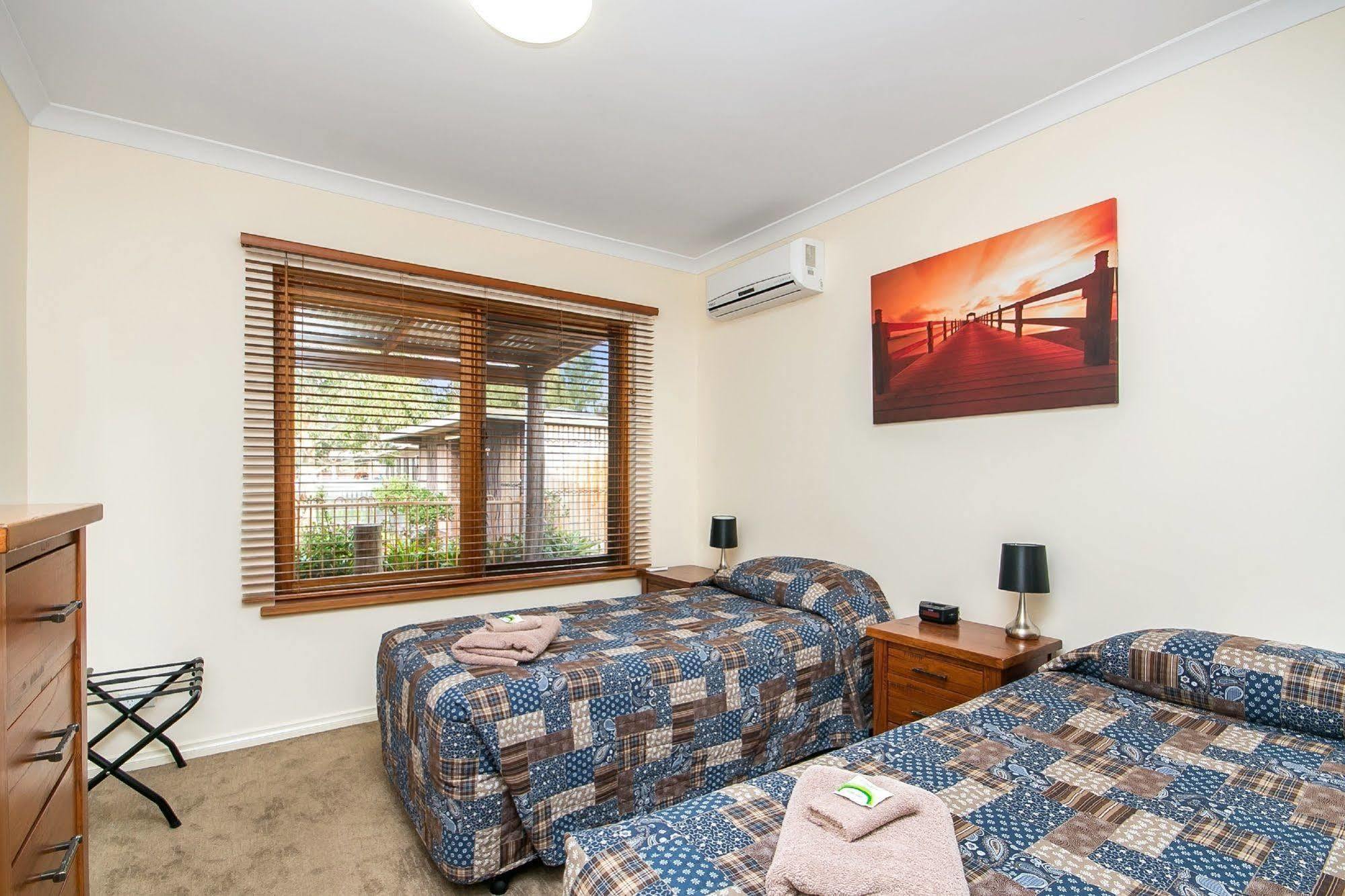Coranda Lodge Armadale Ngoại thất bức ảnh